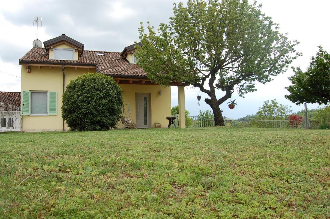 Monferrato Asti-Luminosa Villa Castell'Alfero ภายนอก รูปภาพ